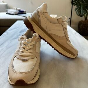 Madewell fashion sneaker